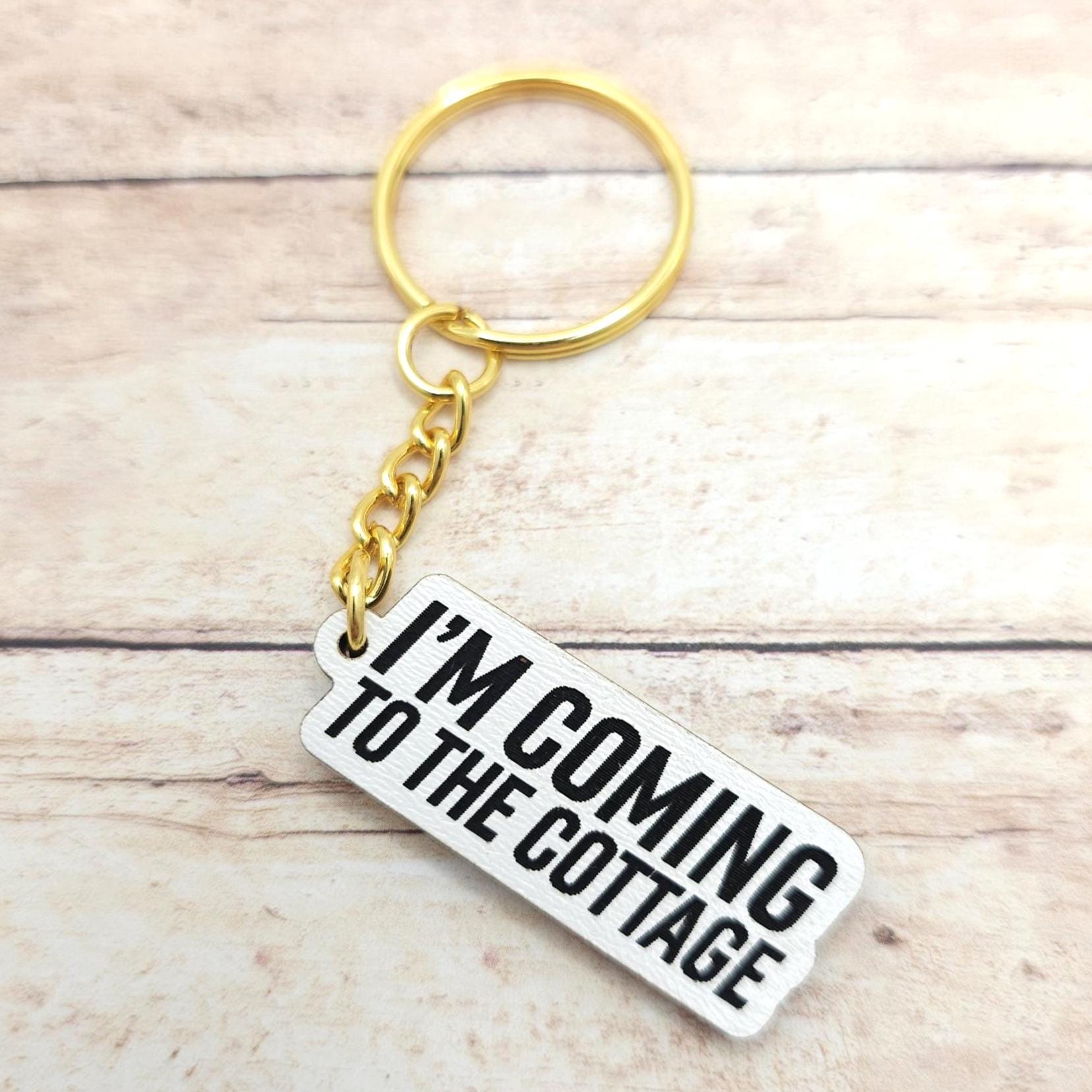 Heated Rivalry Quote Keychain "I’m Coming To The Cottage" Ilya Rozanov Shane Hollander Inspired Engraved MDF Keyring Bag Charm Gift for Fans