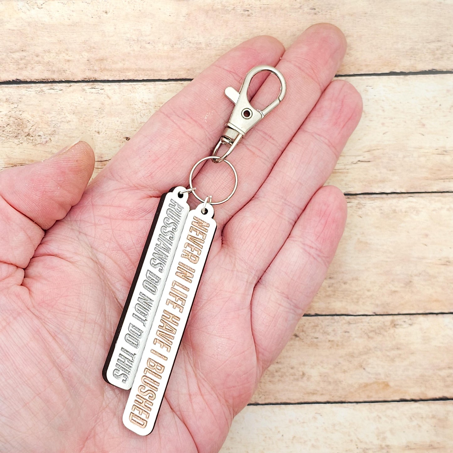 Heated Rivalry Quote Keychain, Russians Do Not Blush Engraved Keychain, Hockey Romance Gift, Bookish Fan Accessory, Custom Engraving Color
