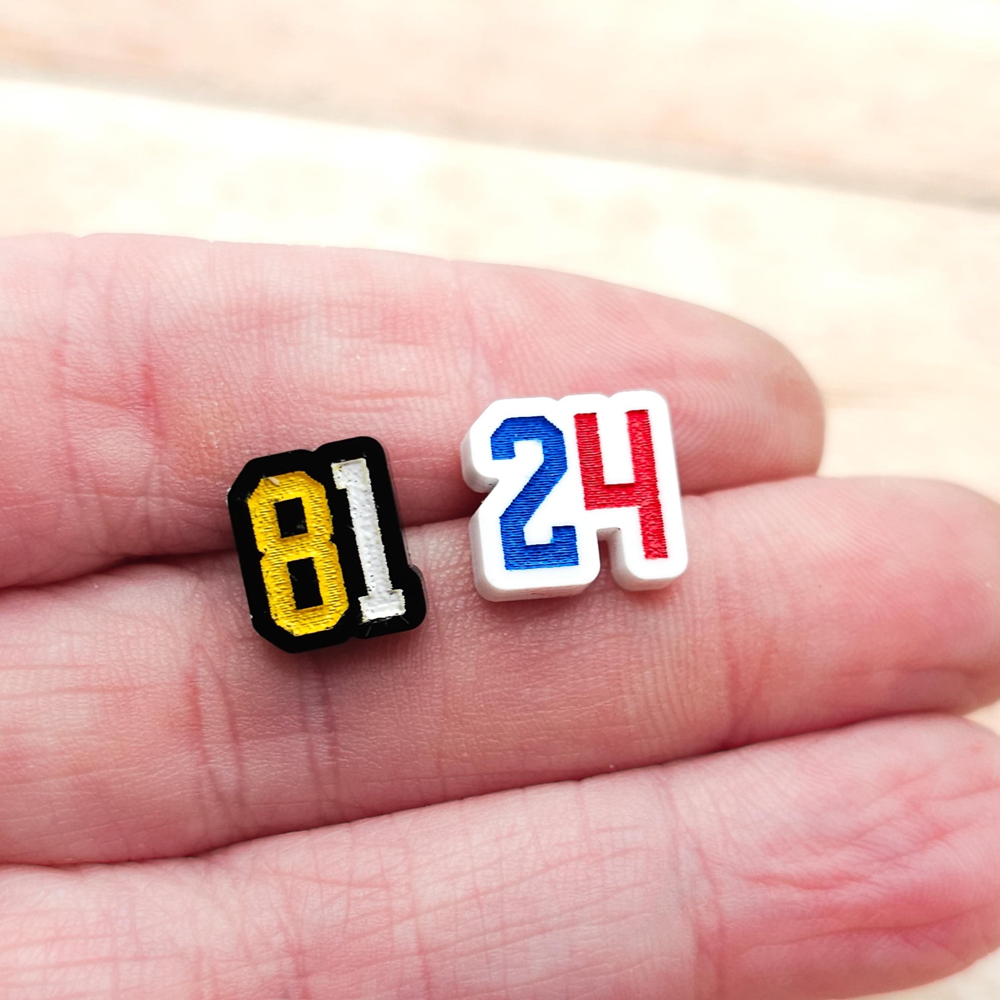 Heated Rivalry 24 81 Stud Earrings Shane Hollander Ilya Rozanov White Black Acrylic Engraved Numbers Hockey Romance Bookish Gift Fans