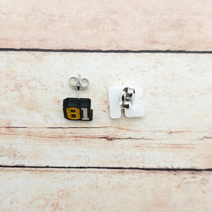 Heated Rivalry 24 81 Stud Earrings Shane Hollander Ilya Rozanov White Black Acrylic Engraved Numbers Hockey Romance Bookish Gift Fans