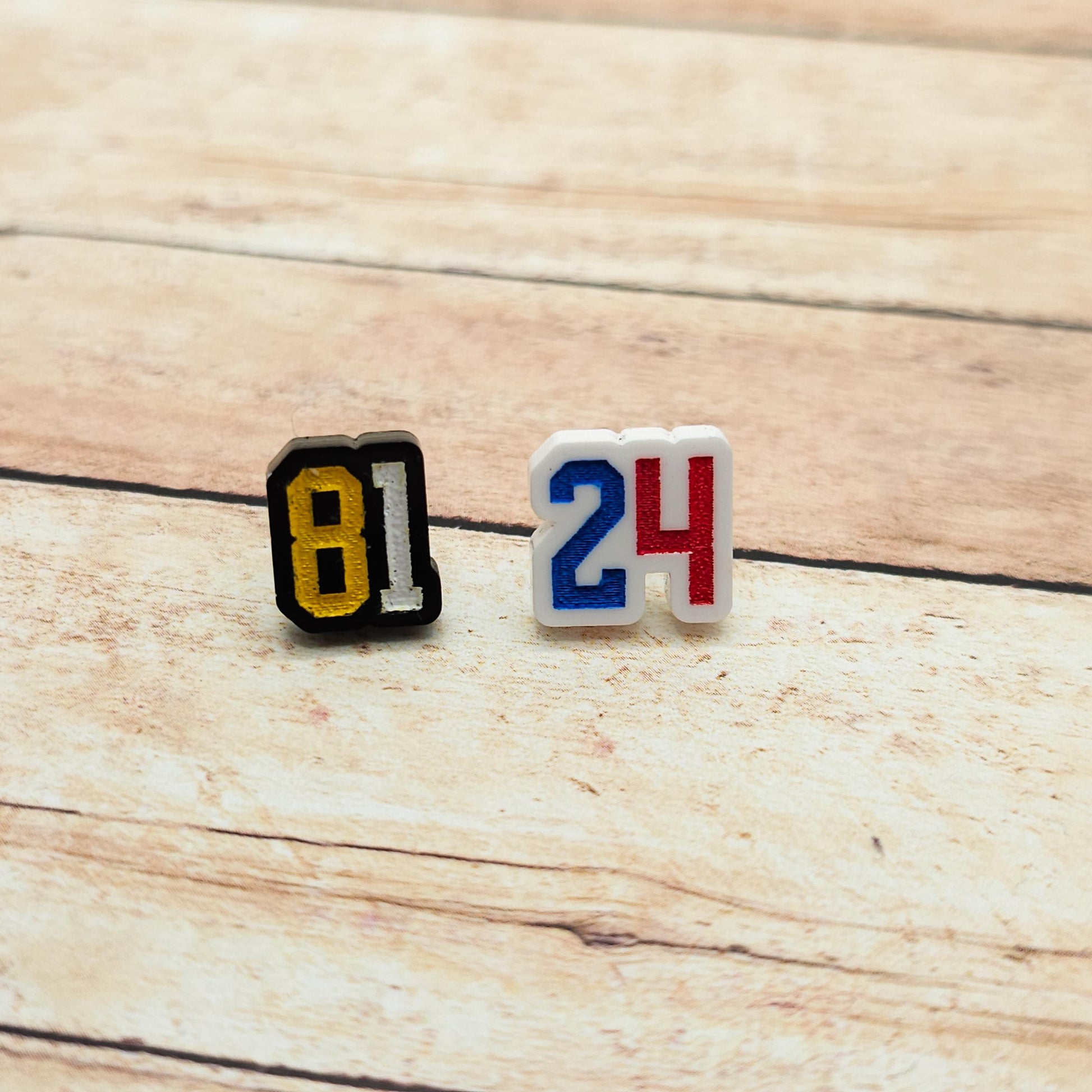 Heated Rivalry 24 81 Stud Earrings Shane Hollander Ilya Rozanov White Black Acrylic Engraved Numbers Hockey Romance Bookish Gift Fans