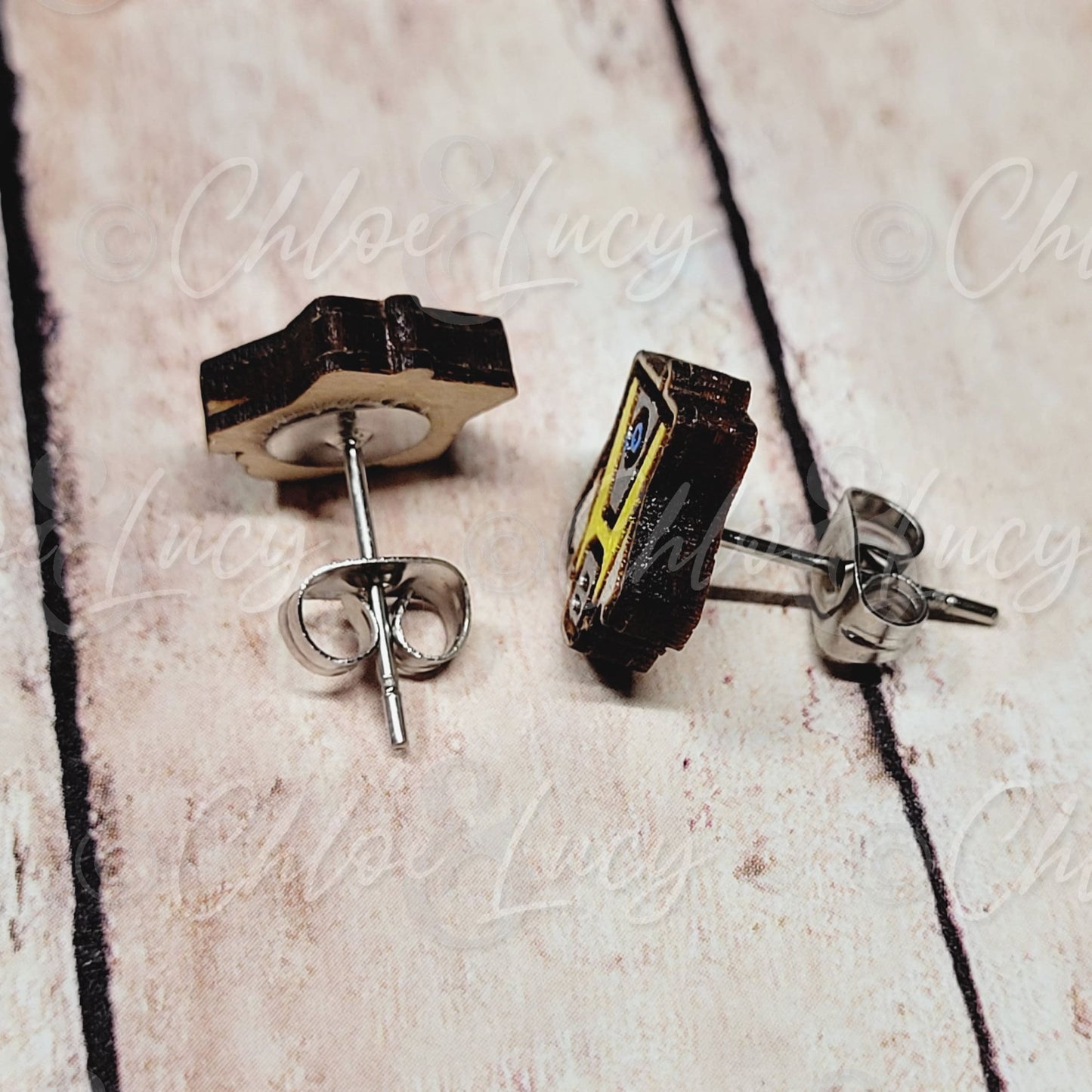 Borderlands Claptrap Stud Earrings CL4P-TP Hyperion Vault Hunter Companion Robot Video Game Cosplay Gaming Gamer Tiny Tina Xbox Playstation